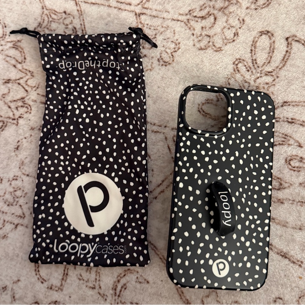 Loopy Dots iPhone 13/14 case